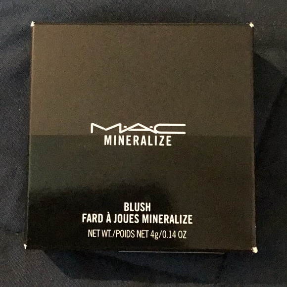 NWT Brand New Mac Strobe Cream Hydrant Mineralized Blush- Happy- Go - Lucky Bund - Picture 4 of 13